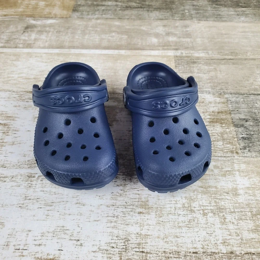 Crocs Classic Clog Kids Sz 6 C6 Blue Rubber Round Toe Comfort Slip On Slingback